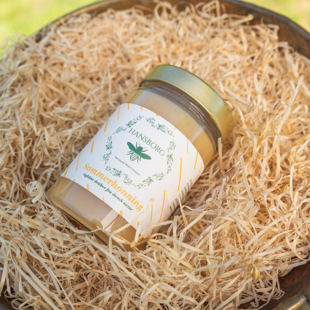 Hansborg mørk sommerhonning i gavekurv